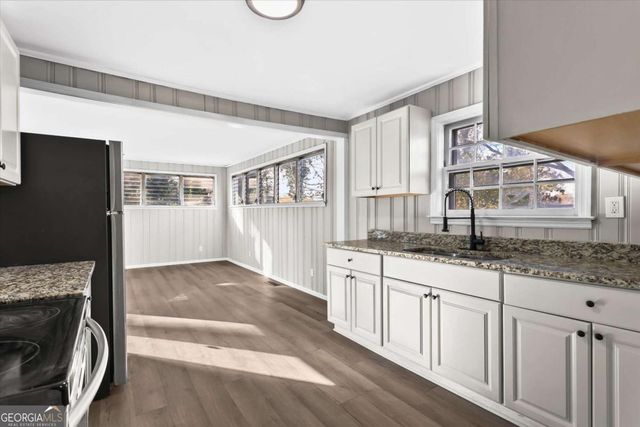 2871 Blount Street, Atlanta, GA 30344