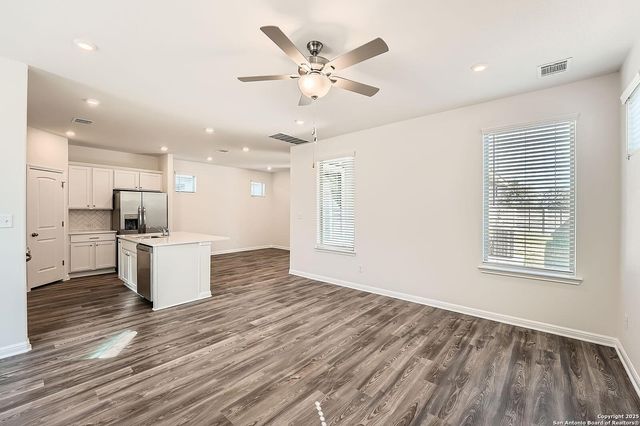 649 Salamander, San Marcos, TX 78666