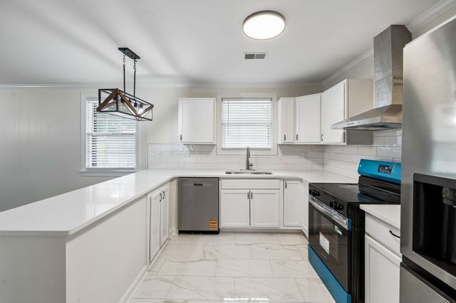 124 Denise Dr, Antioch, TN 37013