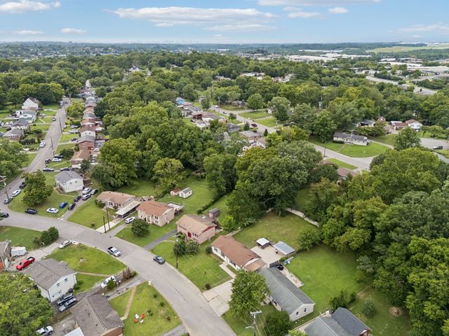 124 Denise Dr, Antioch, TN 37013