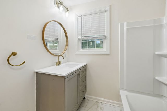 124 Denise Dr, Antioch, TN 37013