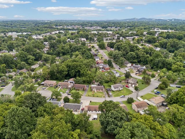 124 Denise Dr, Antioch, TN 37013