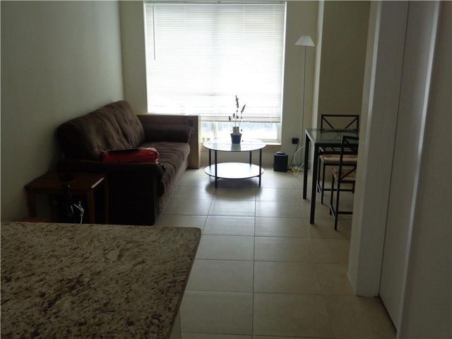 210 E 32nd ST E, Austin, TX 78705