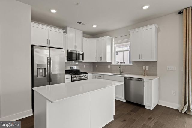 903 ANVIL CT, Phoenixville, PA 19460