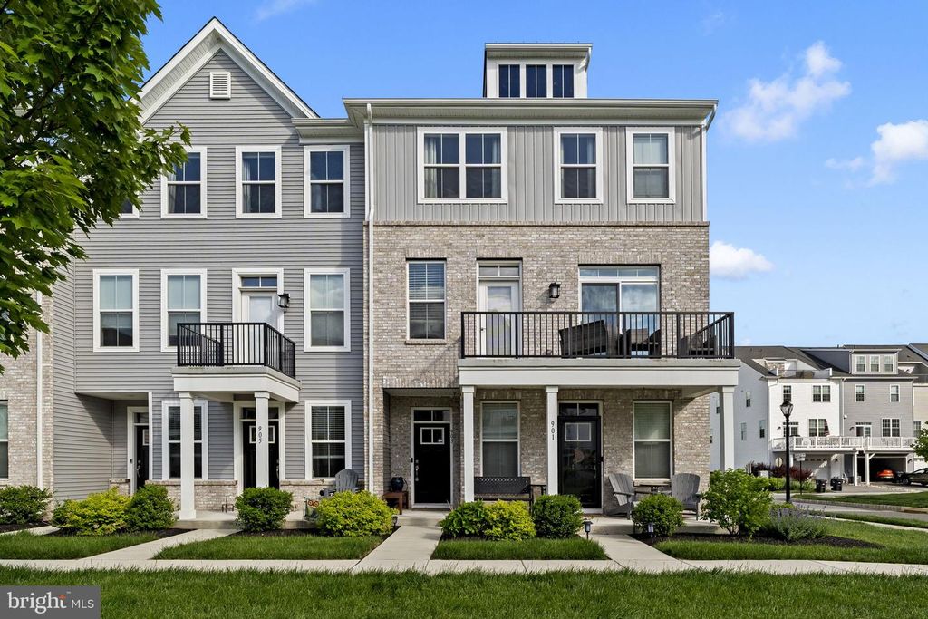 903 ANVIL CT, Phoenixville, PA 19460