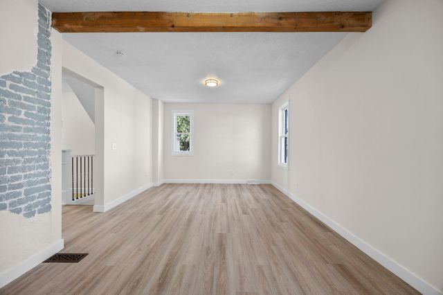 1000 Seminary Avenue, Saint Paul, MN 55104