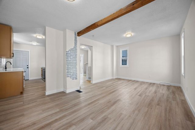 1000 Seminary Avenue, Saint Paul, MN 55104