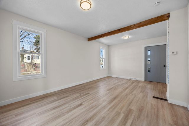 1000 Seminary Avenue, Saint Paul, MN 55104