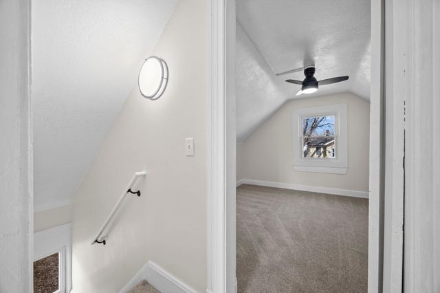 1000 Seminary Avenue, Saint Paul, MN 55104