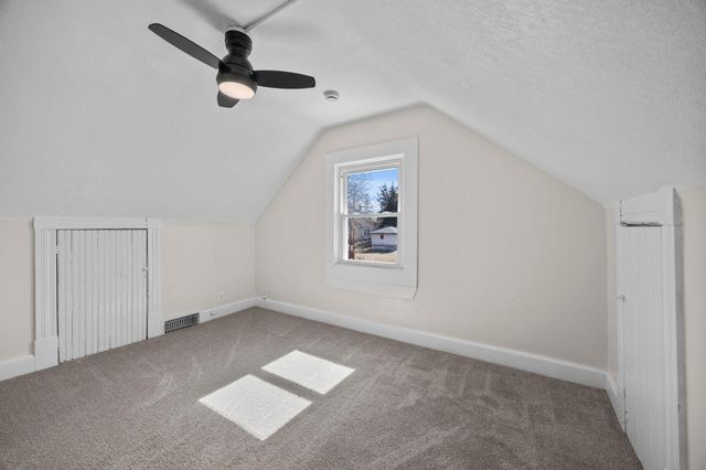 1000 Seminary Avenue, Saint Paul, MN 55104