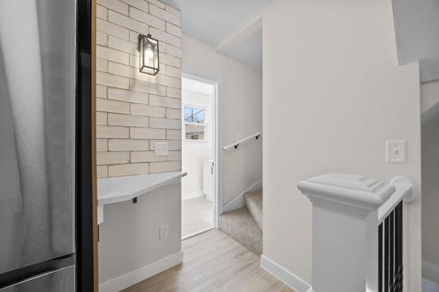 1000 Seminary Avenue, Saint Paul, MN 55104