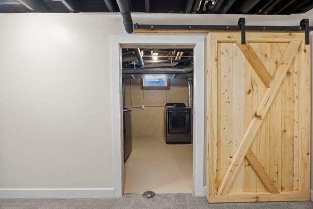 1000 Seminary Avenue, Saint Paul, MN 55104