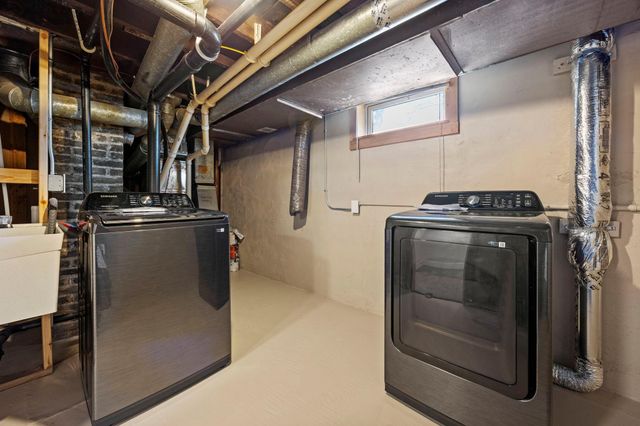 1000 Seminary Avenue, Saint Paul, MN 55104