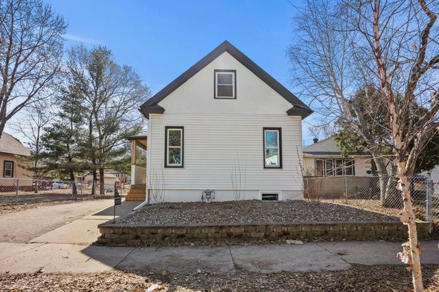 1000 Seminary Avenue, Saint Paul, MN 55104