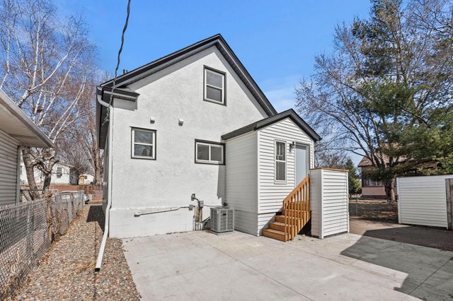 1000 Seminary Avenue, Saint Paul, MN 55104