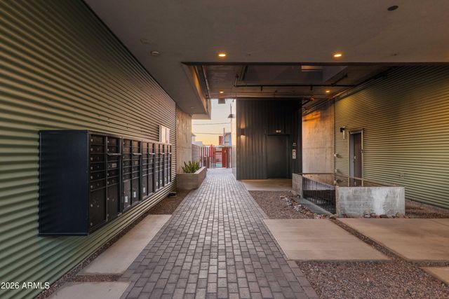 1130 N 2nd Street 210, Phoenix, AZ 85004
