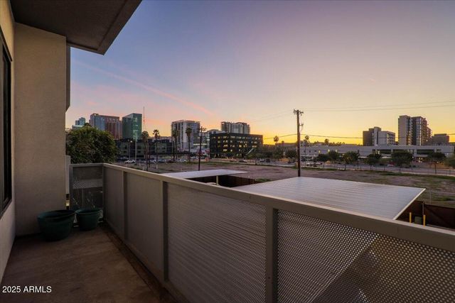 1130 N 2nd Street 210, Phoenix, AZ 85004