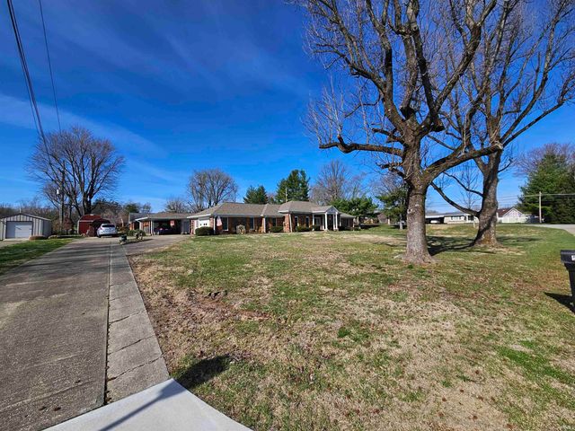 501 Monticello Drive, Vincennes, IN 47591