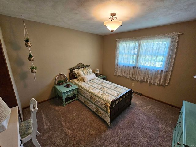 501 Monticello Drive, Vincennes, IN 47591