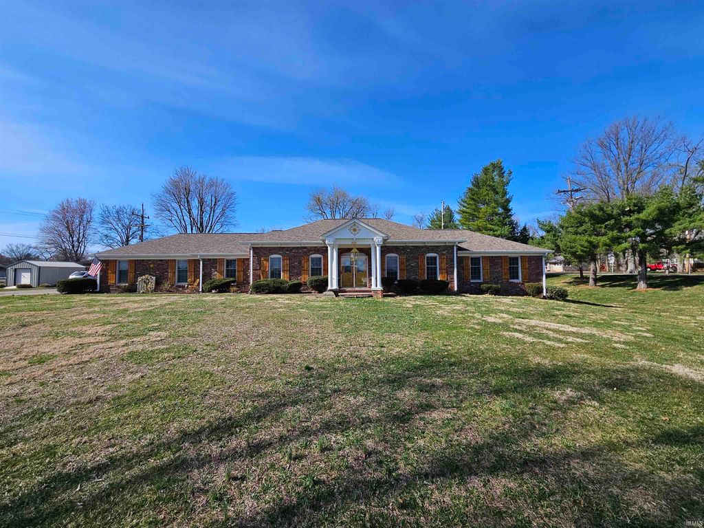 501 Monticello Drive, Vincennes, IN 47591