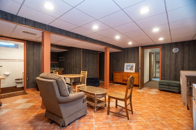 3404 Meadow Lane, Glenview, IL 60025