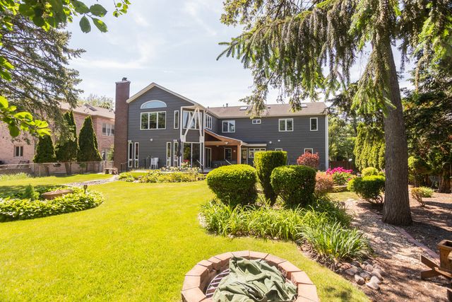 3404 Meadow Lane, Glenview, IL 60025
