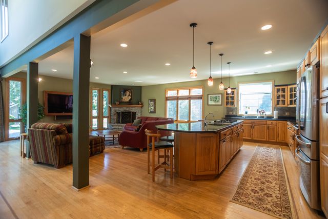 3404 Meadow Lane, Glenview, IL 60025