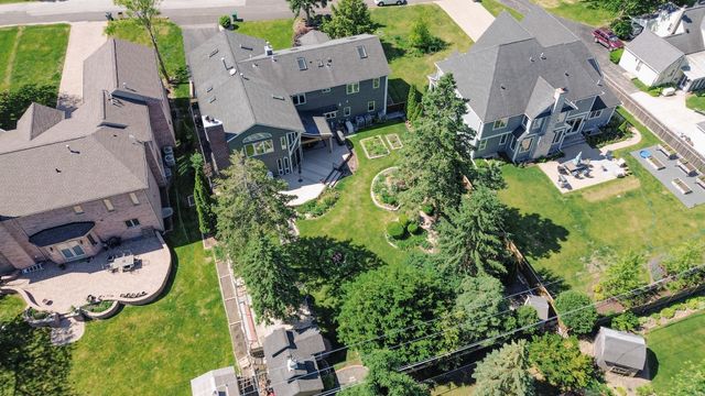 3404 Meadow Lane, Glenview, IL 60025