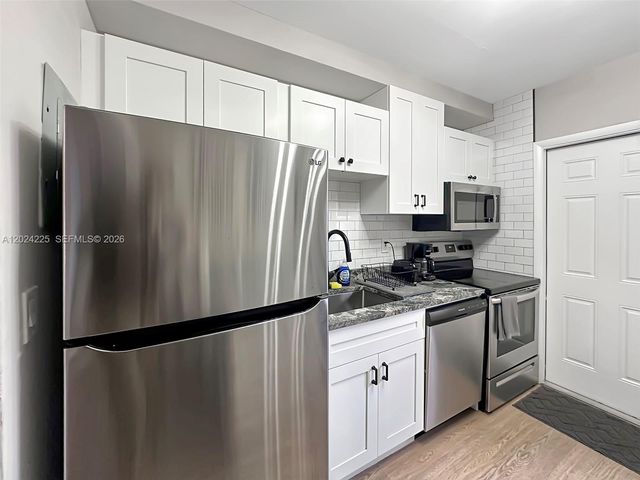 2810 SW 33rd Ave 2810, Miami, FL 33133