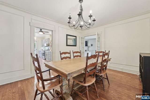 211 Pinelynn Road, Glen Rock, NJ 07452