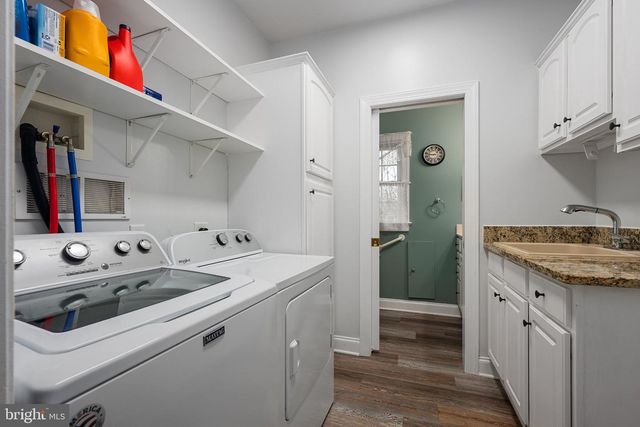 8368 BLOOMING GROVE RD, Glen Rock, PA 17327