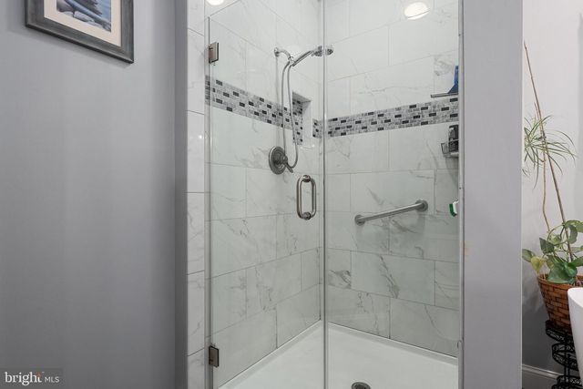 8368 BLOOMING GROVE RD, Glen Rock, PA 17327