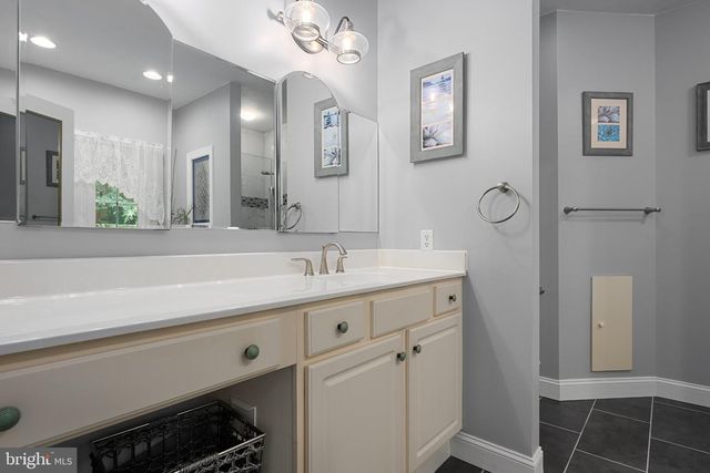 8368 BLOOMING GROVE RD, Glen Rock, PA 17327