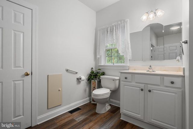 8368 BLOOMING GROVE RD, Glen Rock, PA 17327