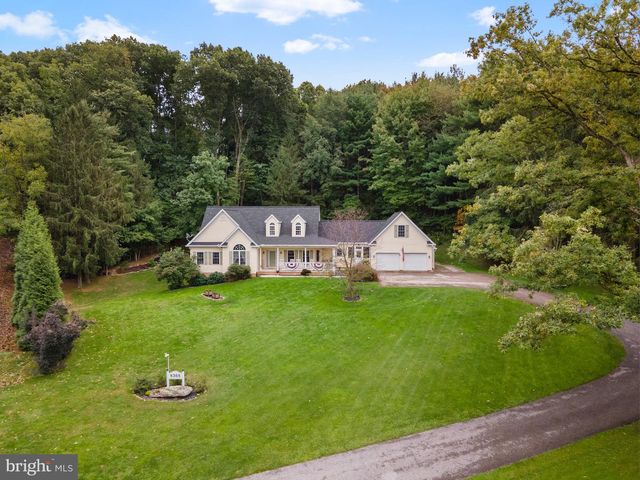 8368 BLOOMING GROVE RD, Glen Rock, PA 17327