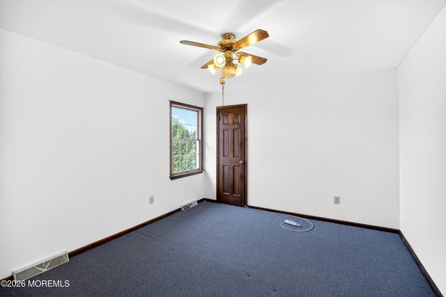 98 Jacobstown Road, New Egypt, NJ 08533