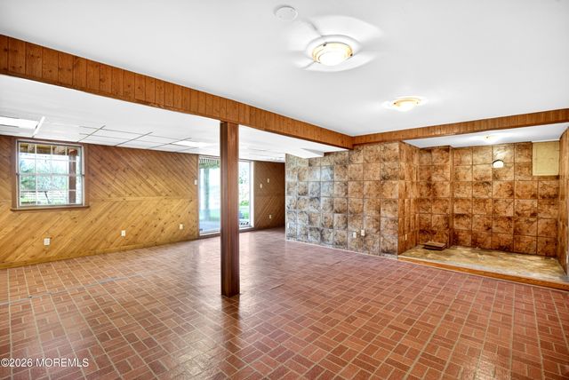 98 Jacobstown Road, New Egypt, NJ 08533