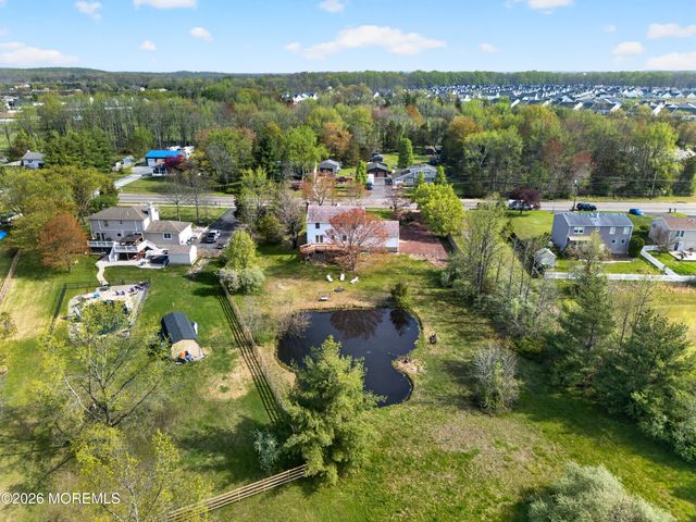 98 Jacobstown Road, New Egypt, NJ 08533