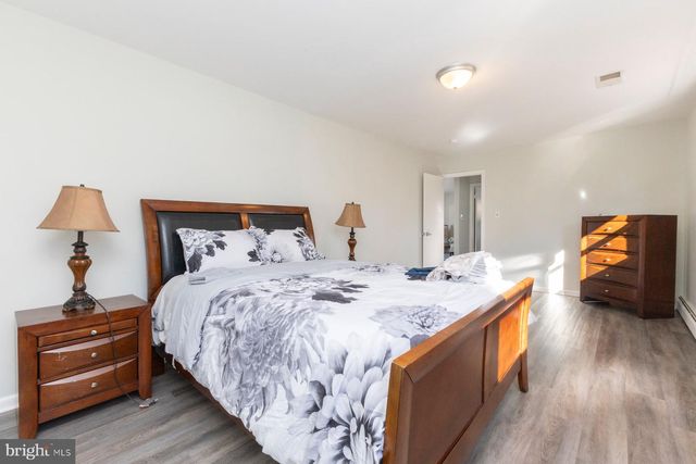 3913 FORESTDALE AVE, Woodbridge, VA 22193