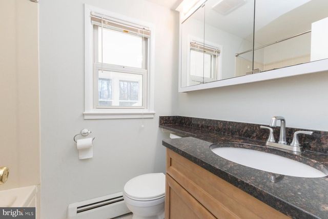 3913 FORESTDALE AVE, Woodbridge, VA 22193