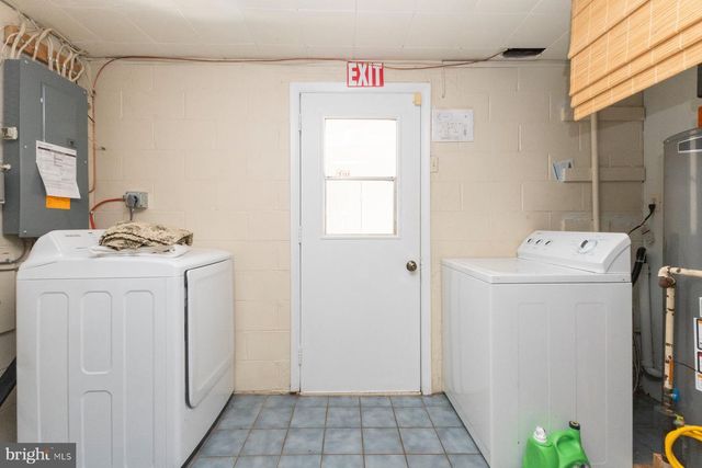 3913 FORESTDALE AVE, Woodbridge, VA 22193