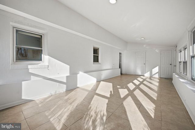 3913 FORESTDALE AVE, Woodbridge, VA 22193