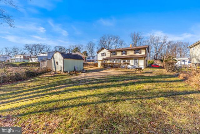 3913 FORESTDALE AVE, Woodbridge, VA 22193