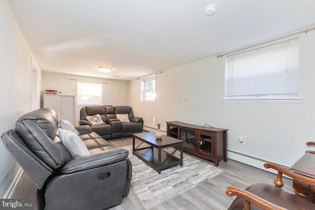 3913 FORESTDALE AVE, Woodbridge, VA 22193