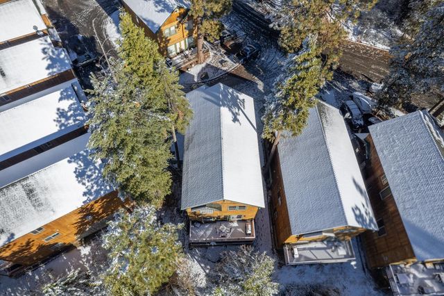 40862 Village Pass Lane, Shaver Lake, CA 93664