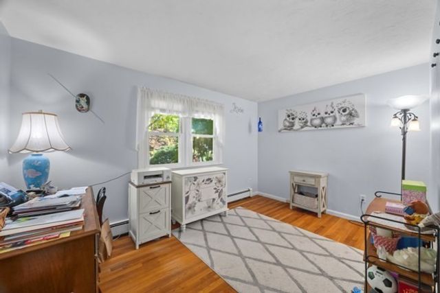 43 Old Brook Rd, Shrewsbury, MA 01545