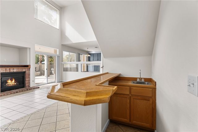 8979 Sidebrook Court, Las Vegas, NV 89129