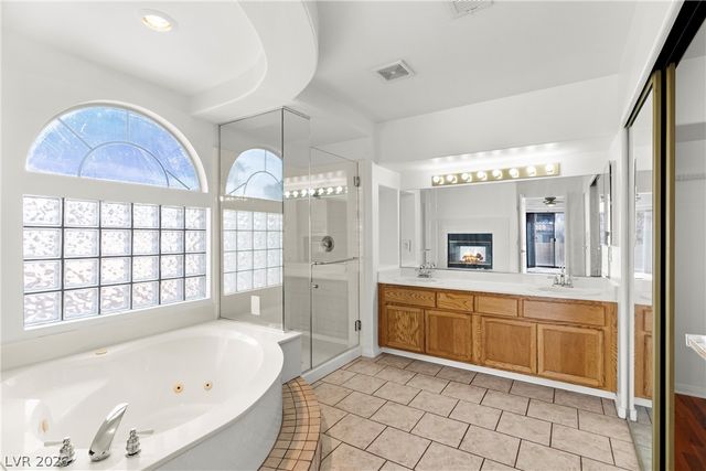 8979 Sidebrook Court, Las Vegas, NV 89129