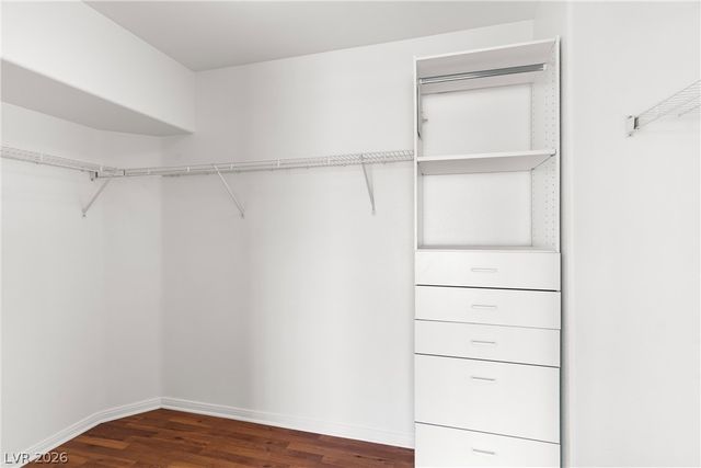 8979 Sidebrook Court, Las Vegas, NV 89129