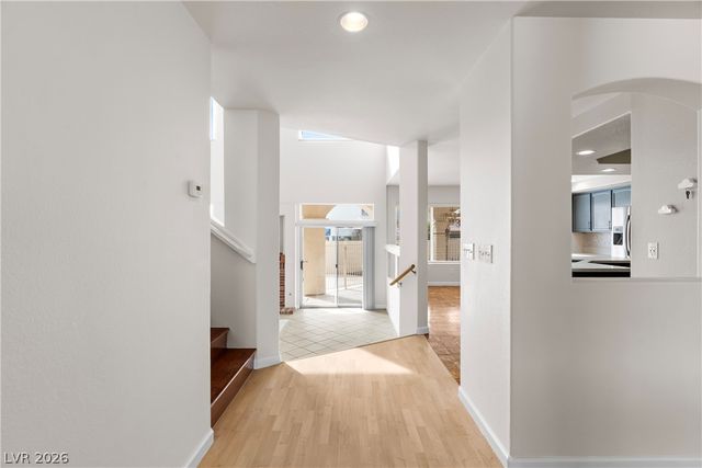 8979 Sidebrook Court, Las Vegas, NV 89129